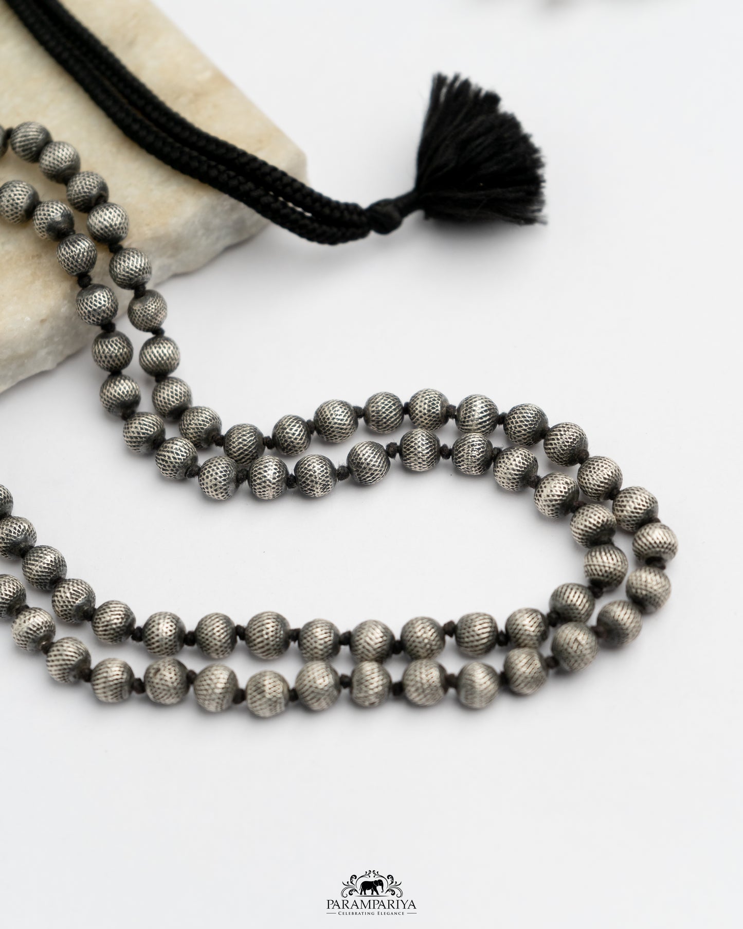 Dharv Necklace