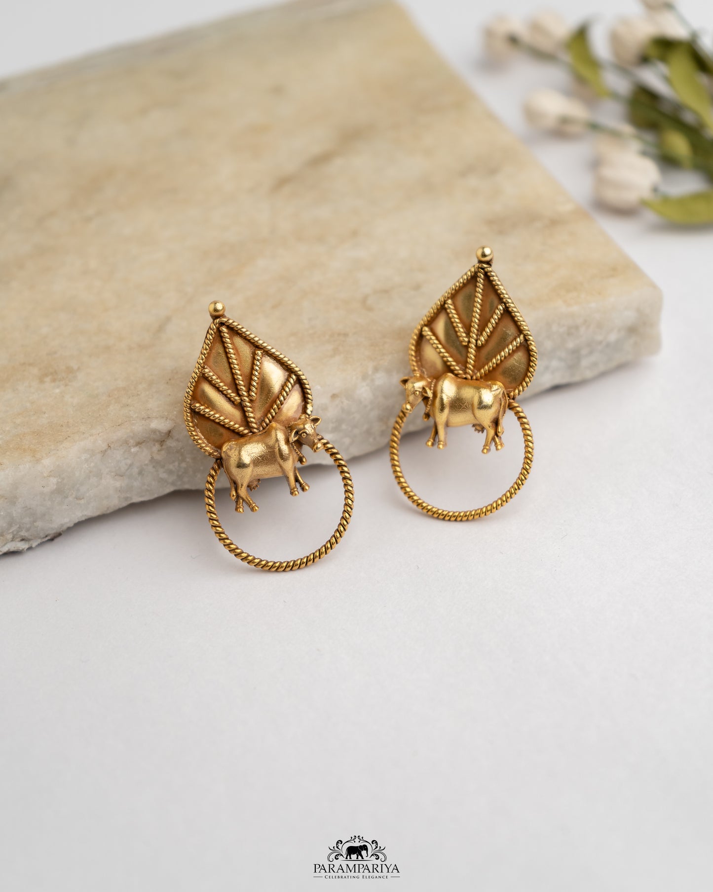 January & Joy!!
92.5 pure silver gold plated earrings.
