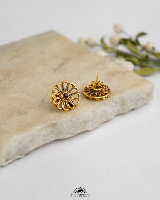 Vaishu Earrings