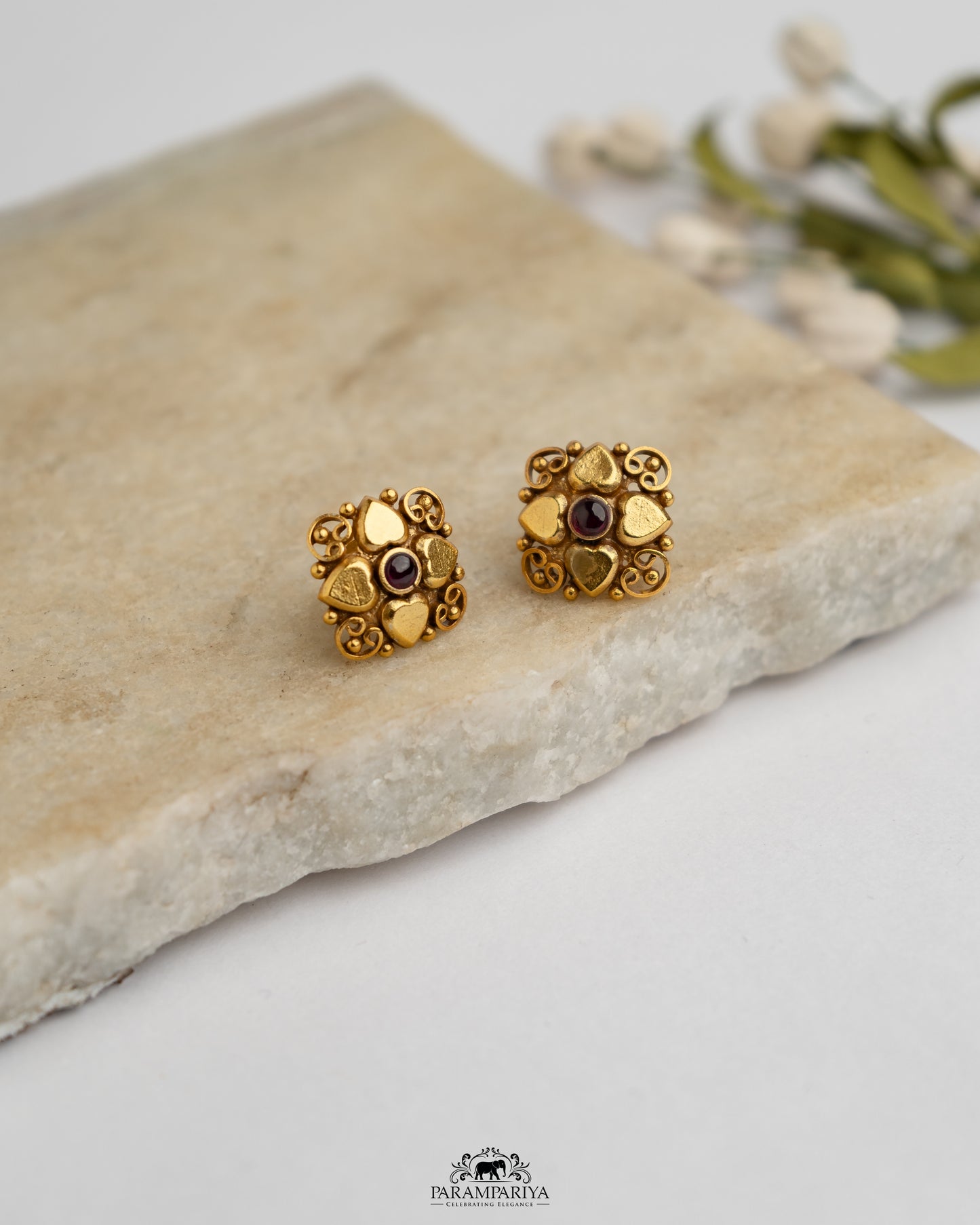 Govini Earrings