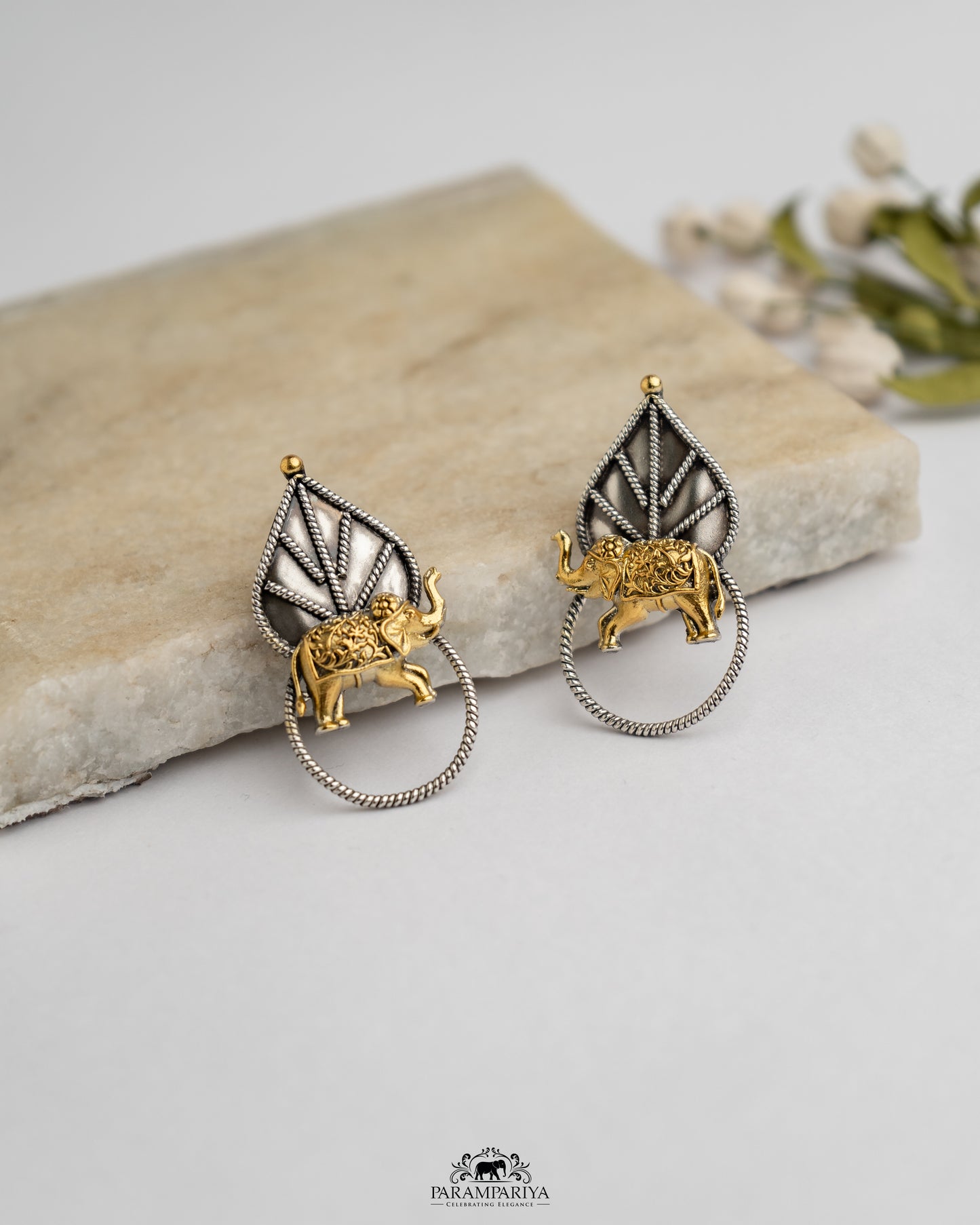 Dual Delight!!
92.5 pure silver dual tone Earrings.