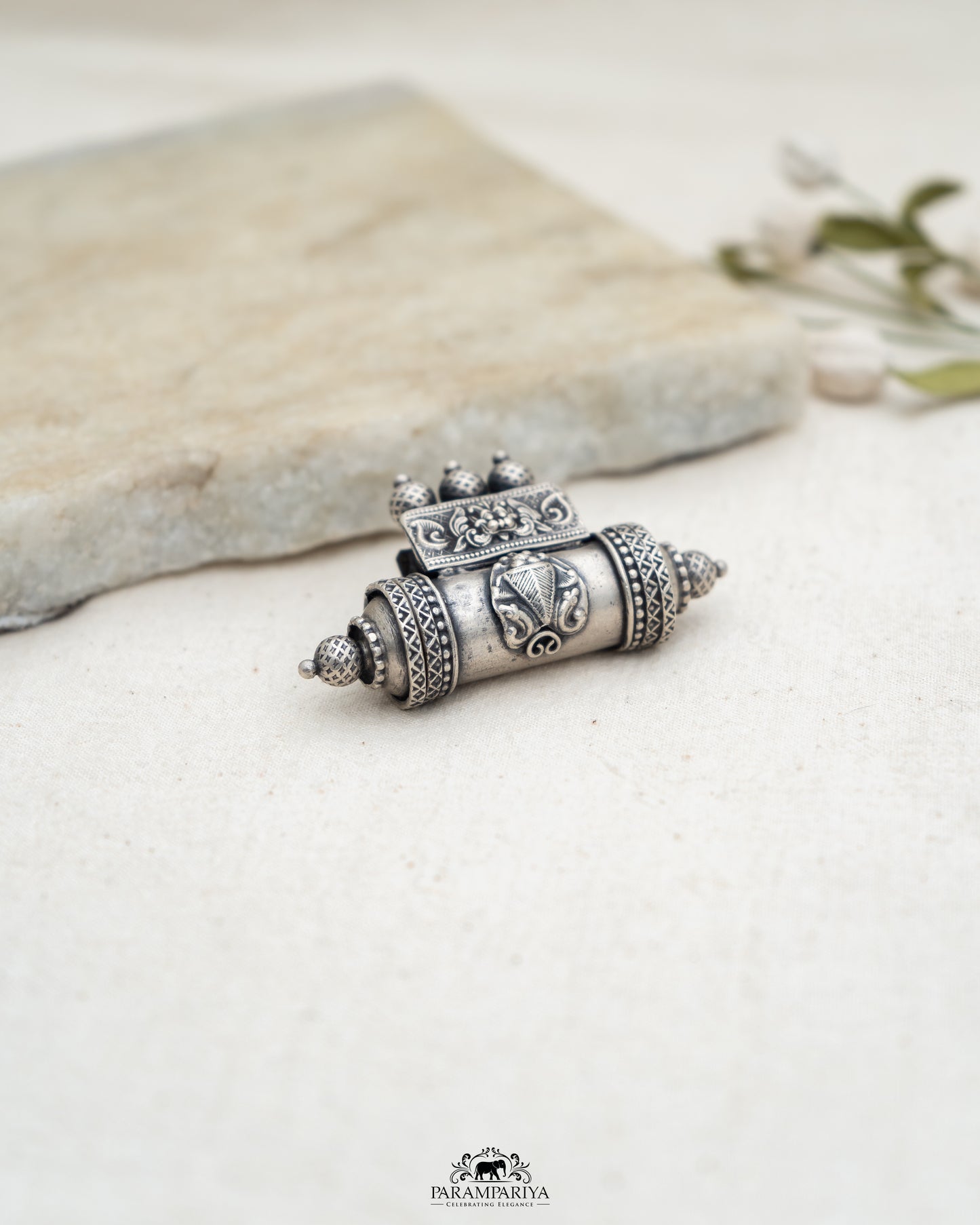 Indira Pendant