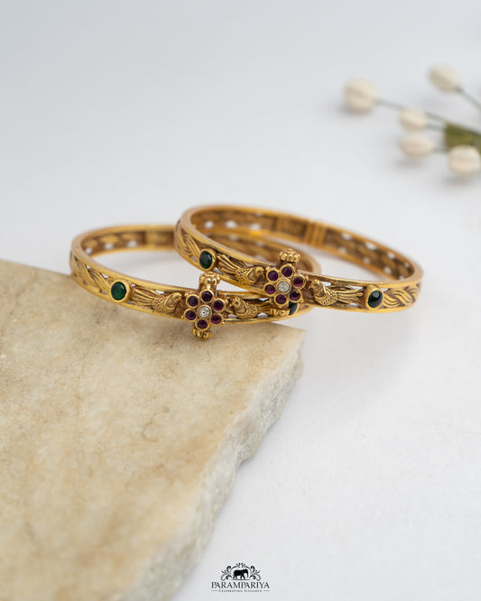 Muku Bangle (Single)