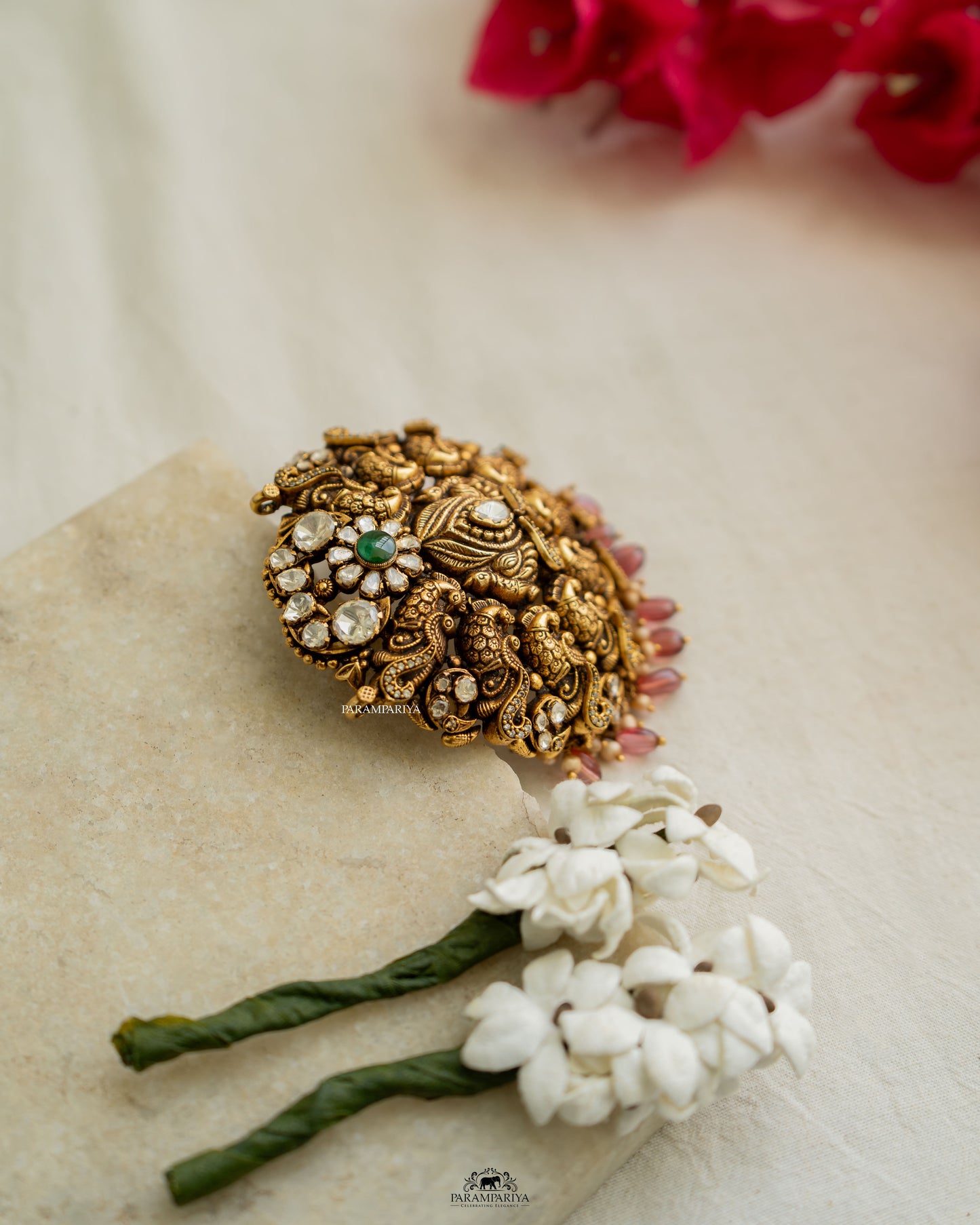Kani Pendant
