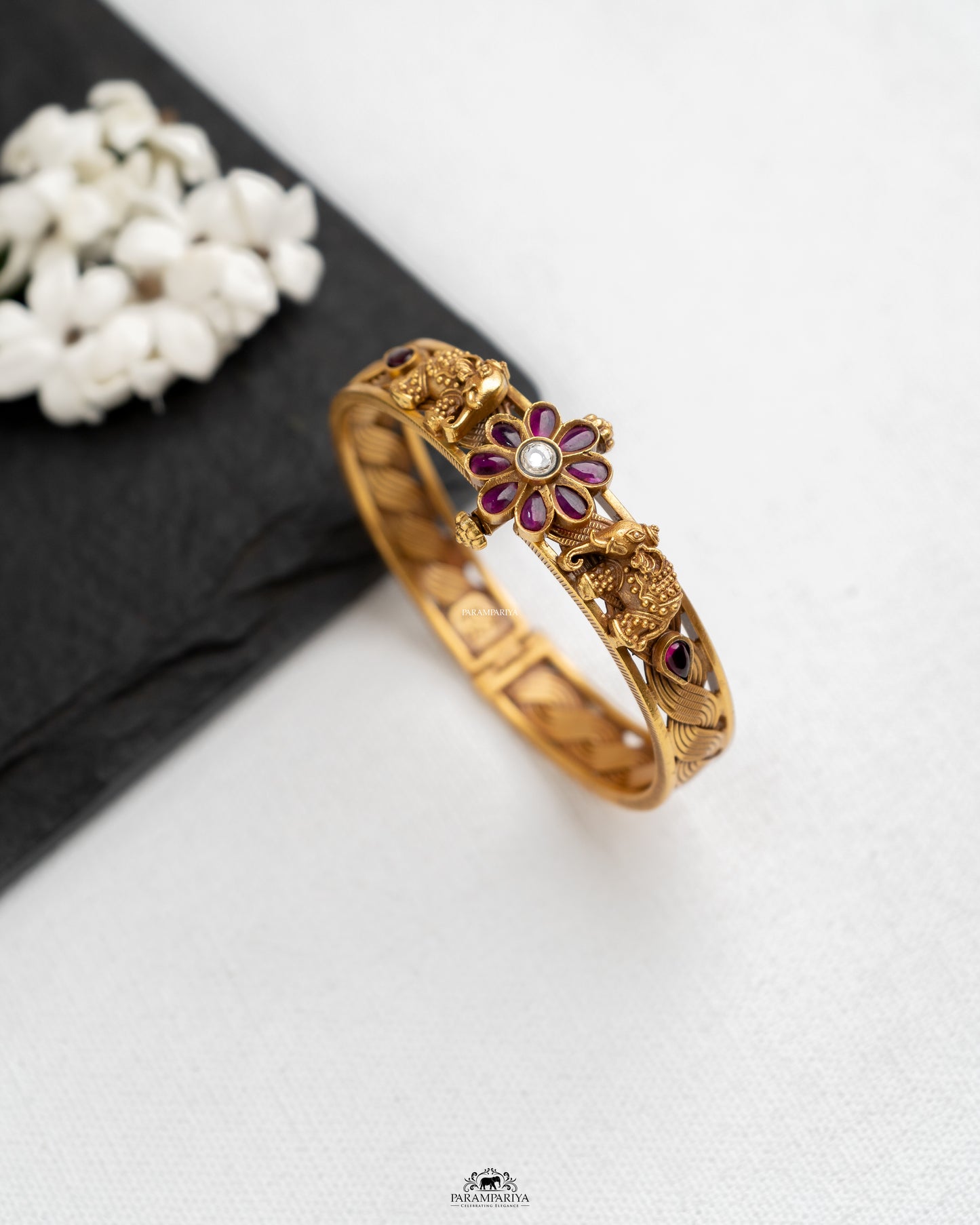 Bangle Bliss!!
92.5 pure silver gold micron plated classy and elegant bangles.