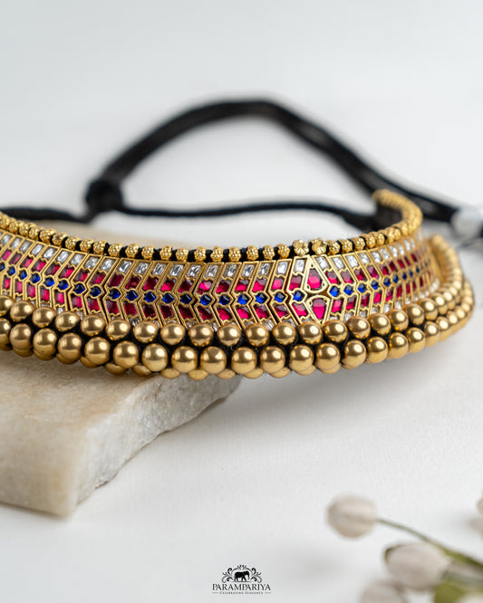 Nani Thushi Necklace