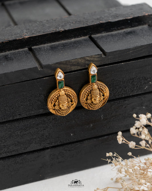 Harvi Earrings