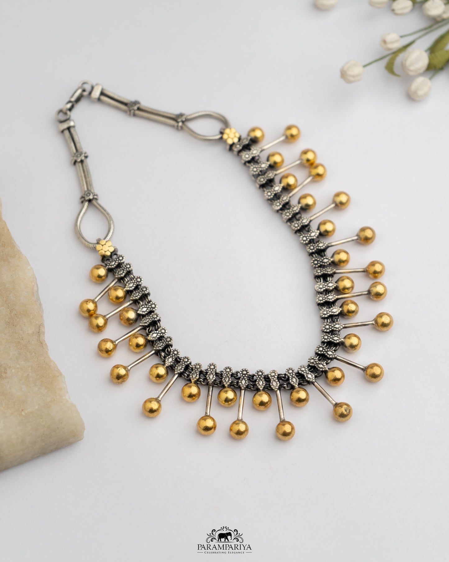 Dual Delight!!
92.5 pure silver dual tone plated tribal look necklace.