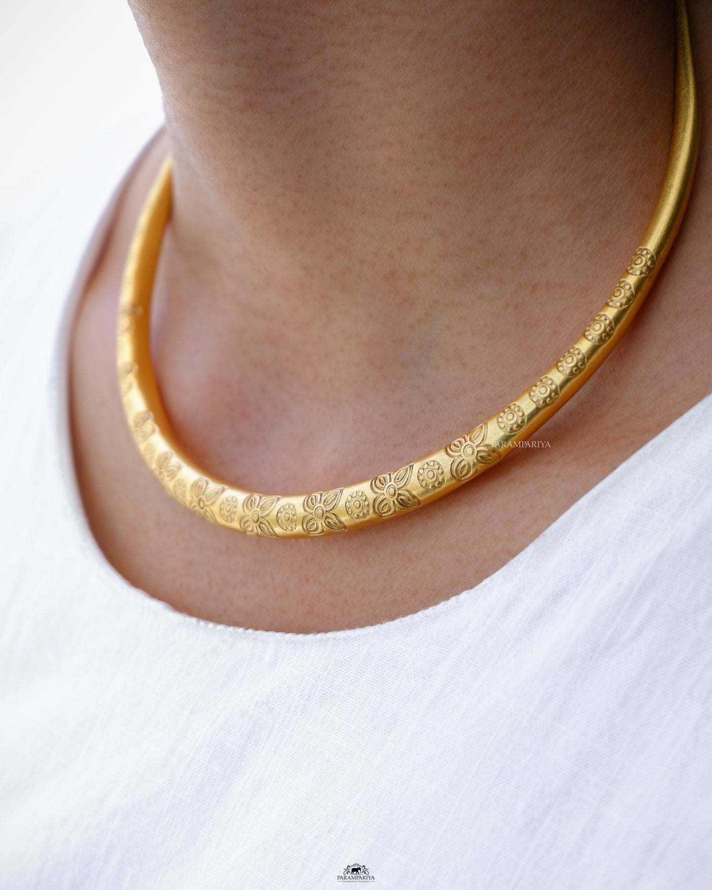 Dheer Necklace