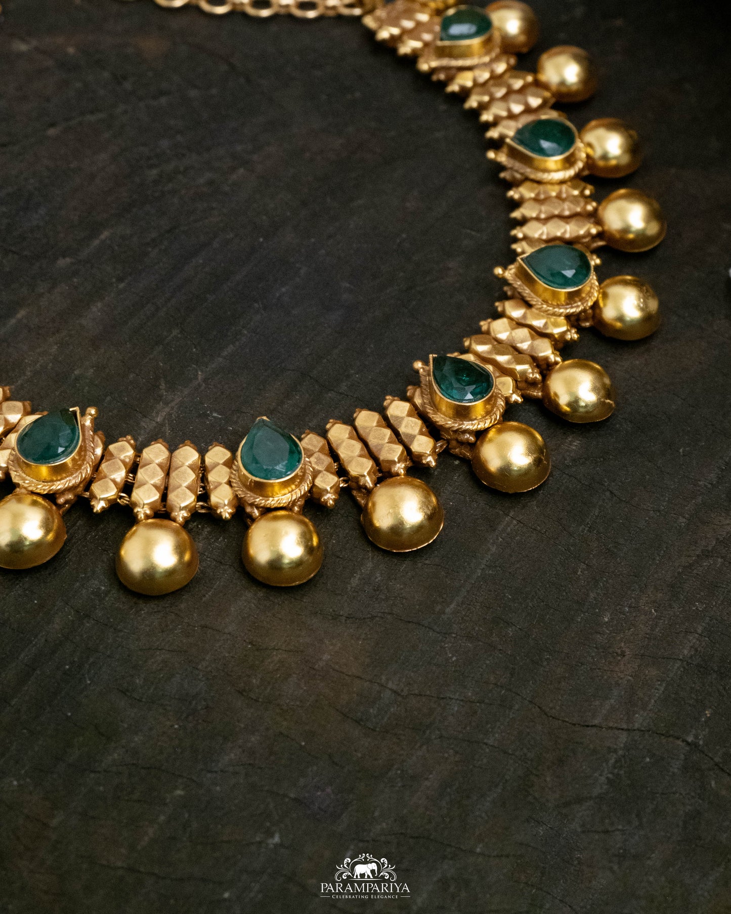 Aishani Necklace