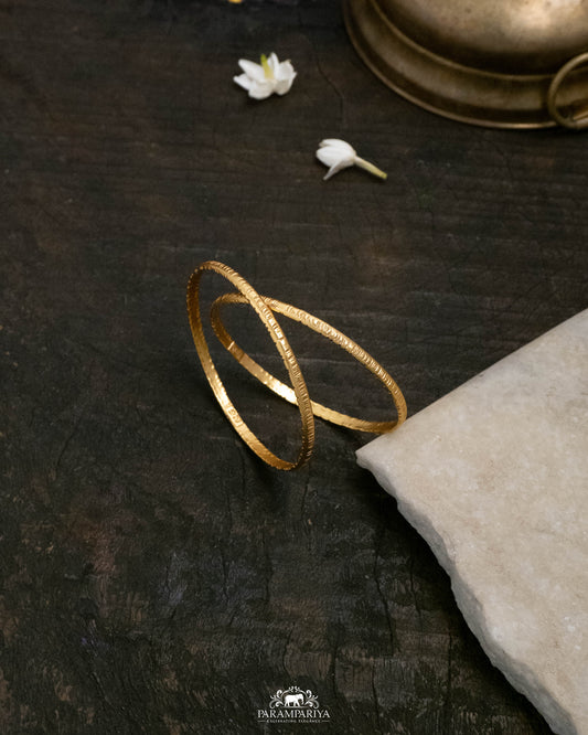 Anvitha Bangle (Pair)
