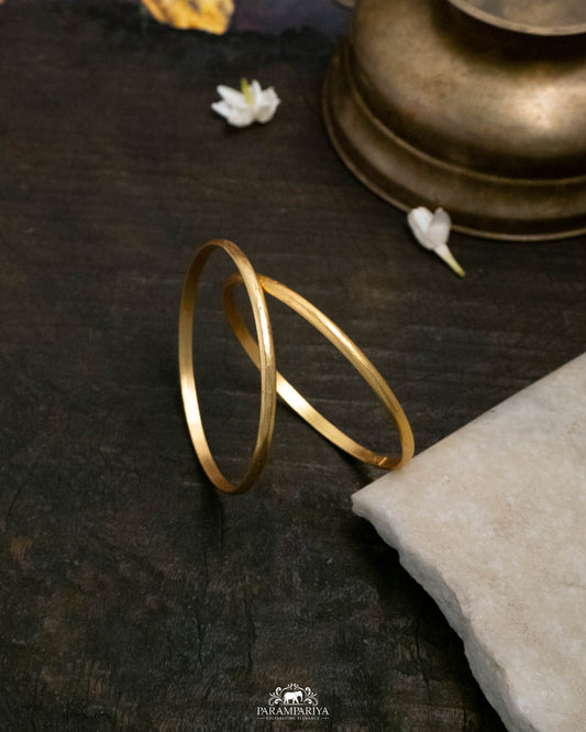 Ritvika Bangle (Pair)