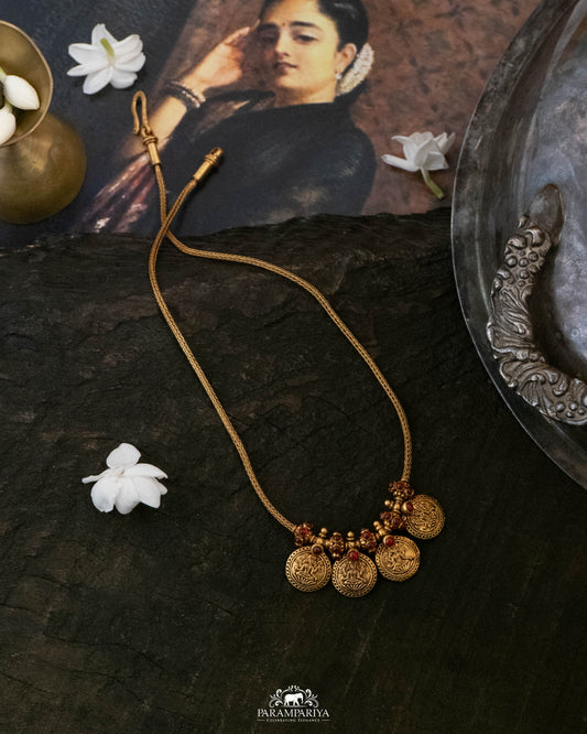 Vedhavalli Necklace (Reversible)