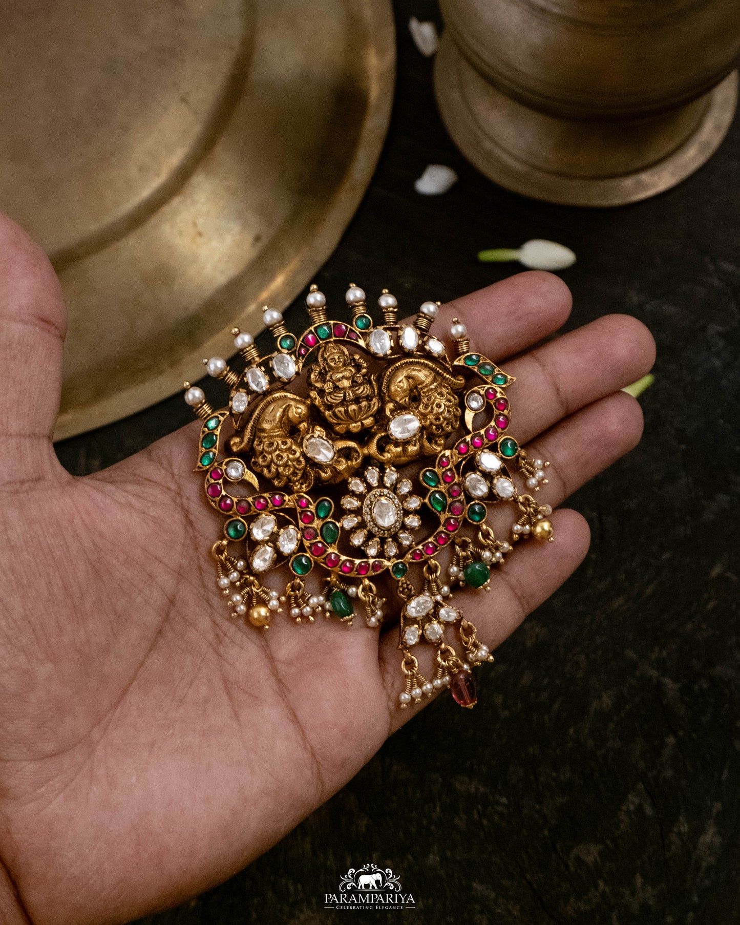 Jeeva Pendant