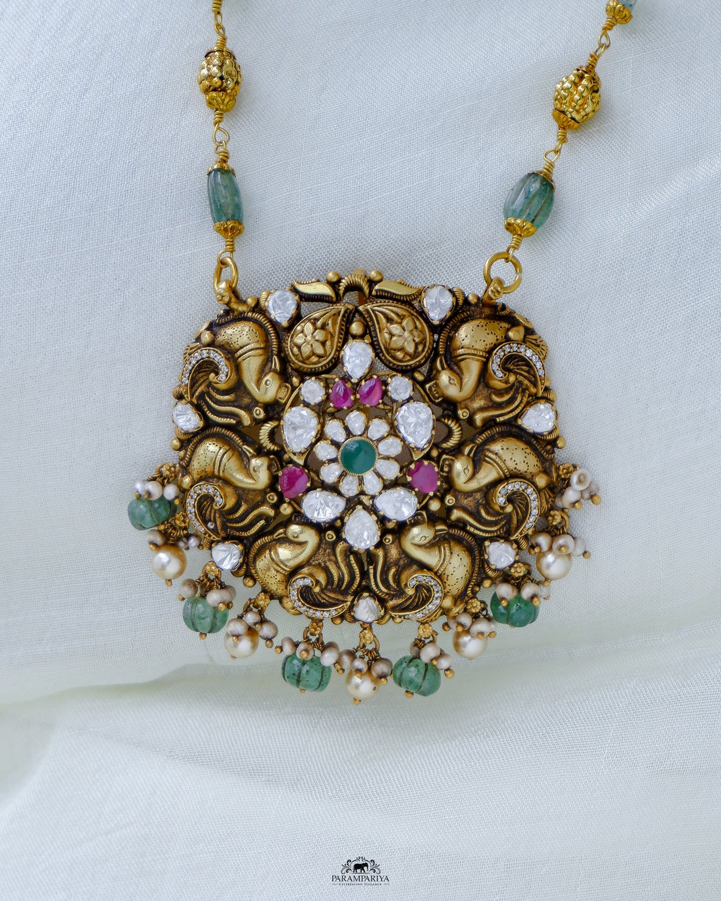 Vasi Necklace