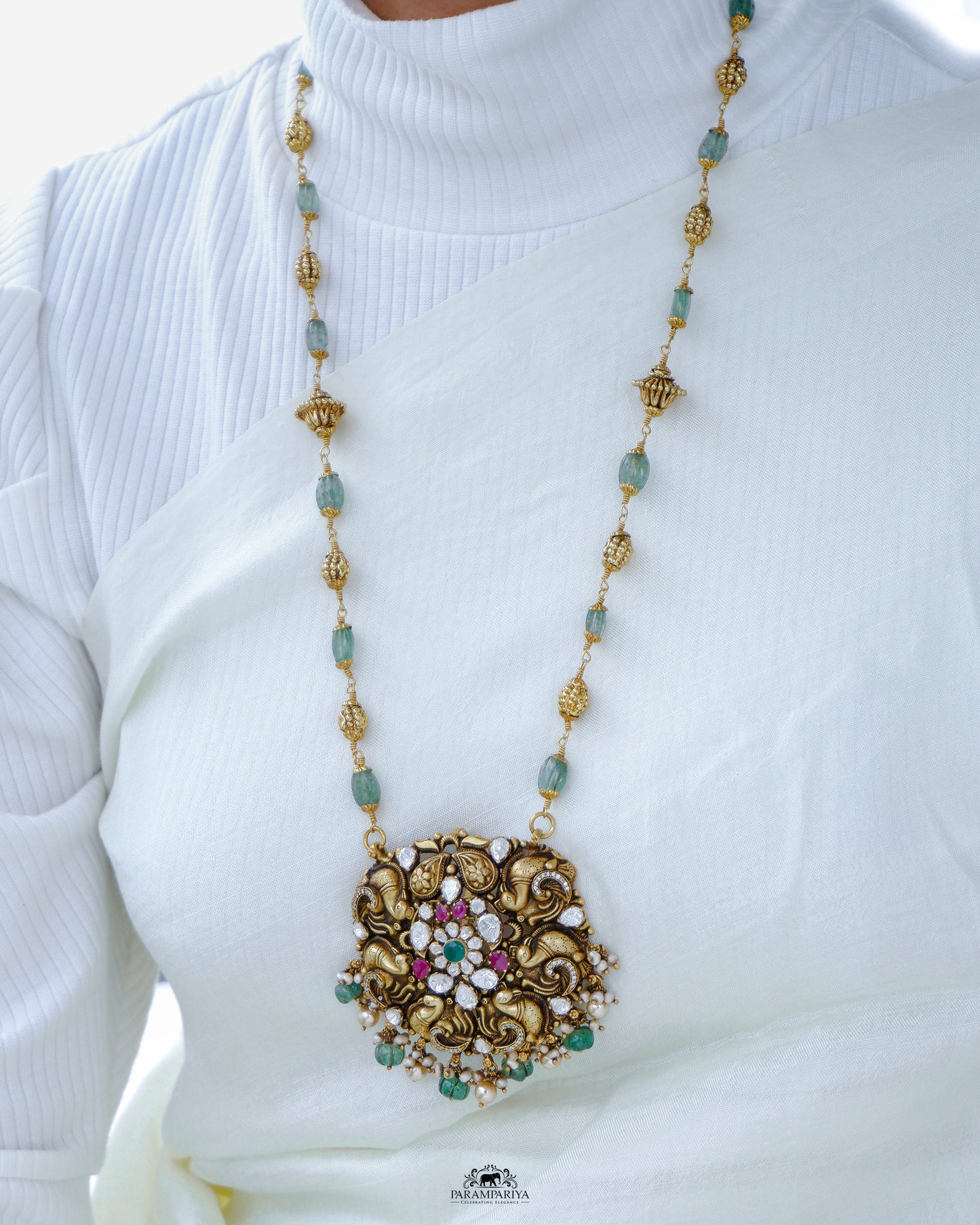 Vasi Necklace