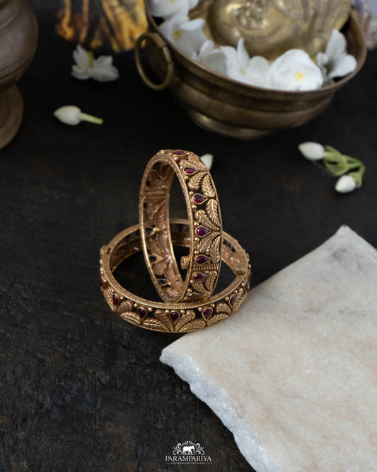 Vartika Bangle (Single)