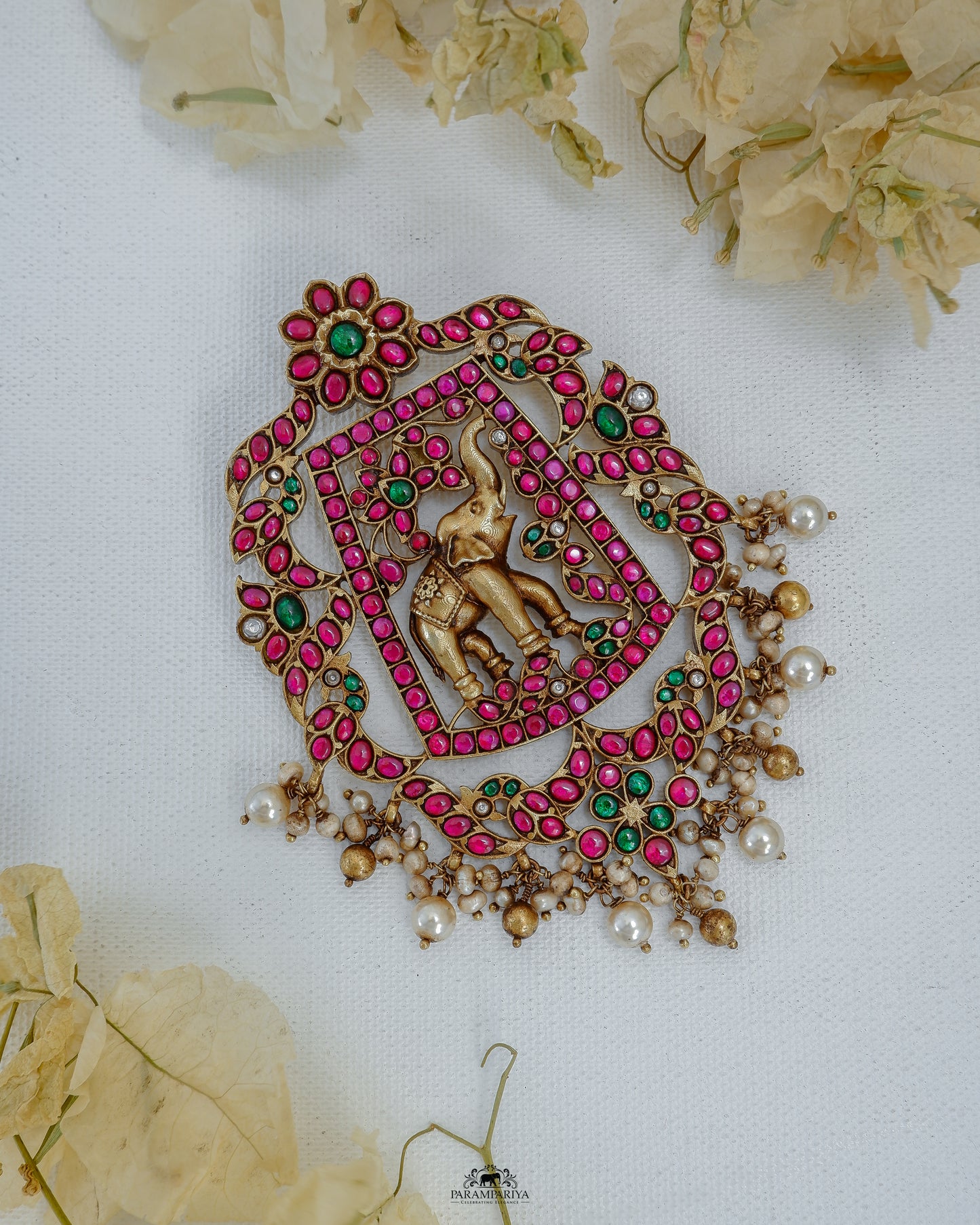 Pilir Pendant