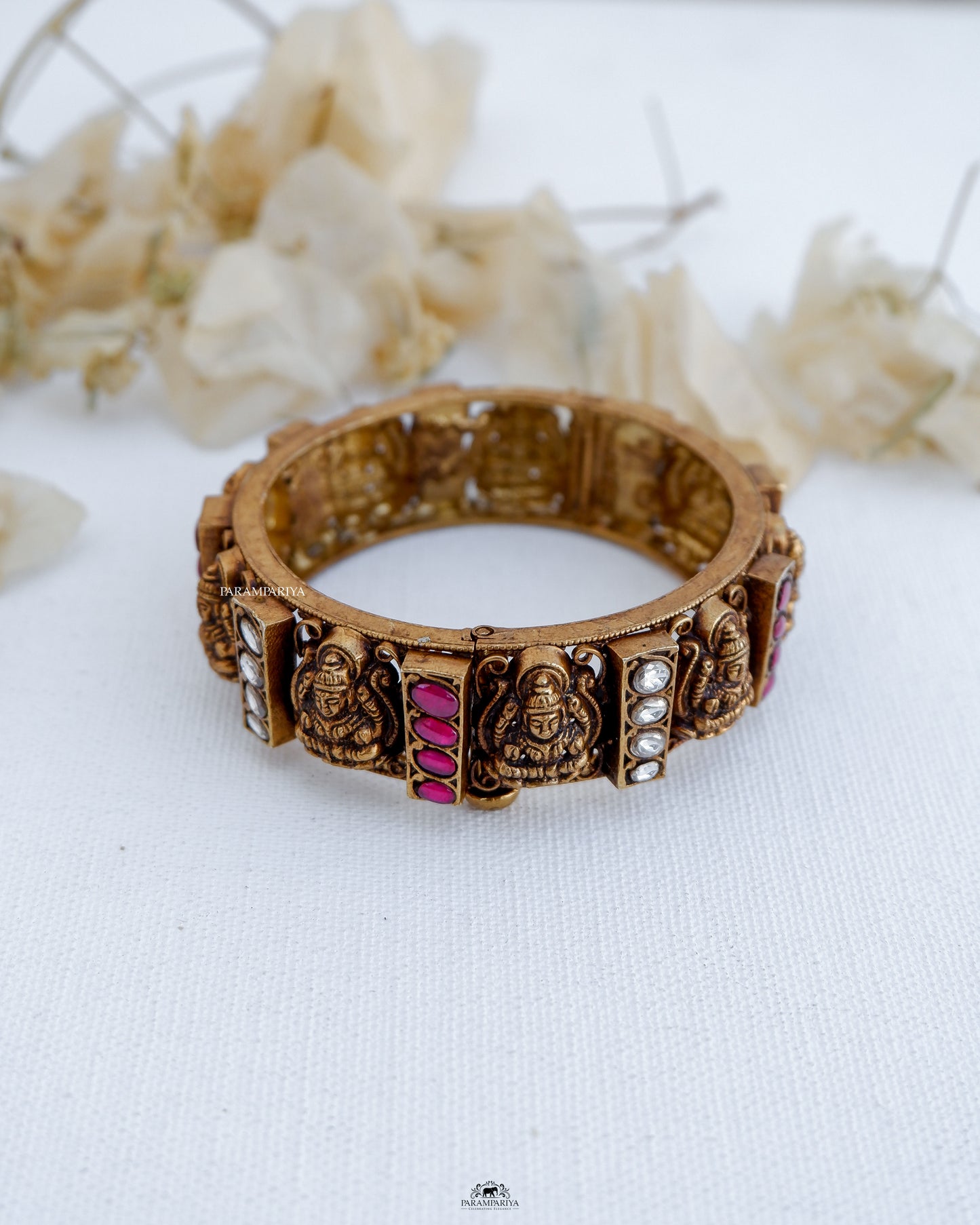 Yaazh Bangle