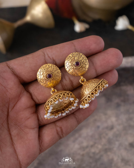 Dia Earrings