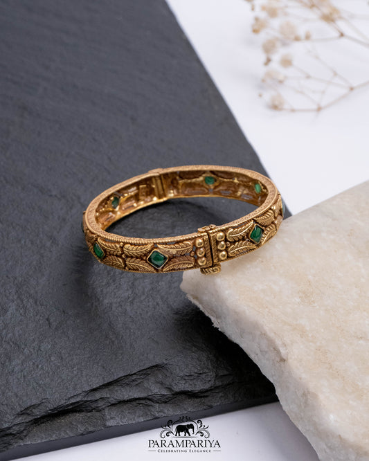 Mridula Bangle (Single)