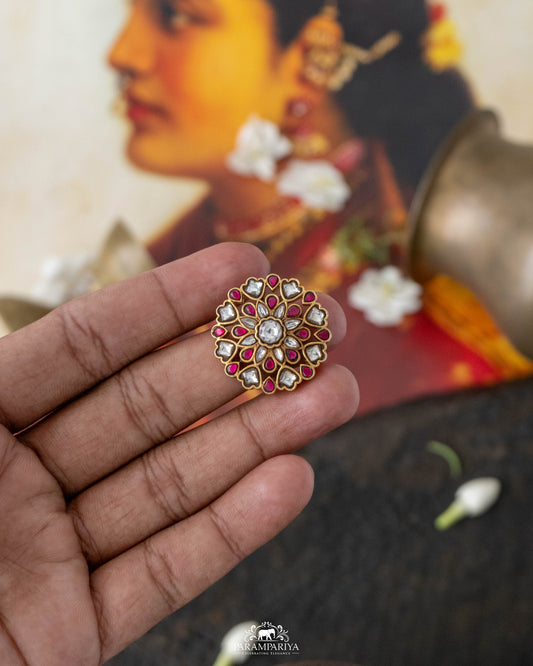 Mahitha Finger Ring