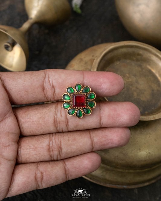 Vaibhavi Finger Ring