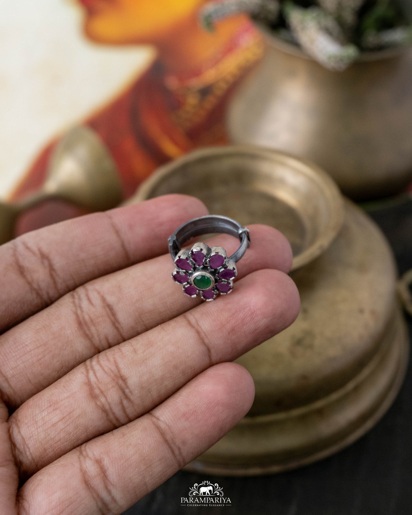 Indra Finger Ring