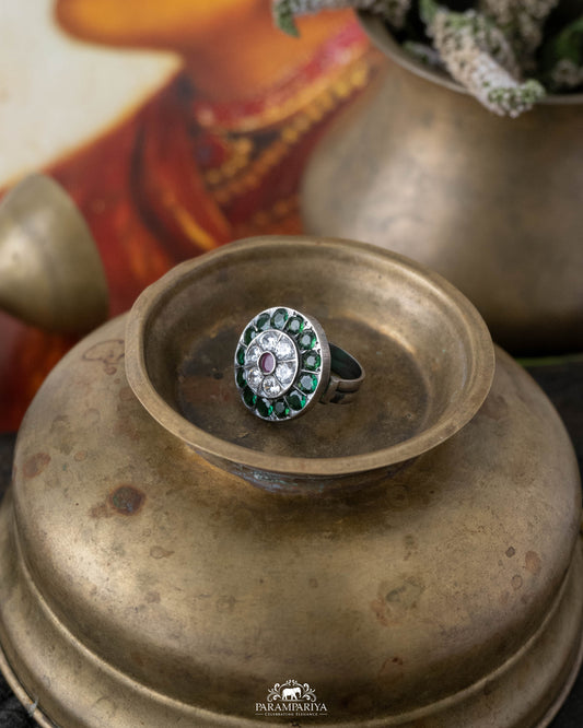 Imani Finger Ring