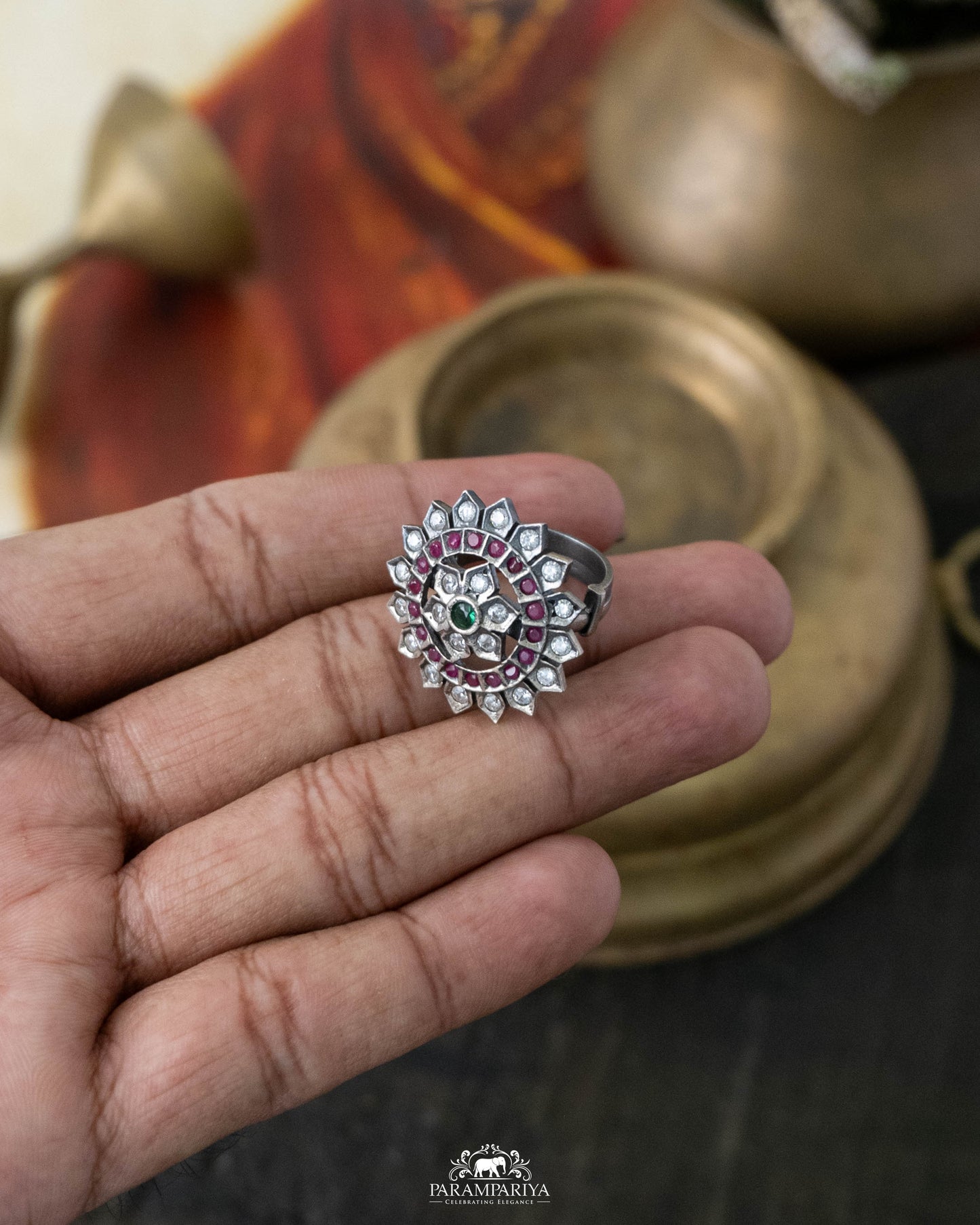 Hemani Finger Ring