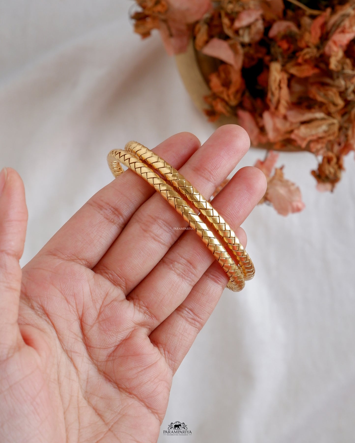 Openable gold plated silver kada