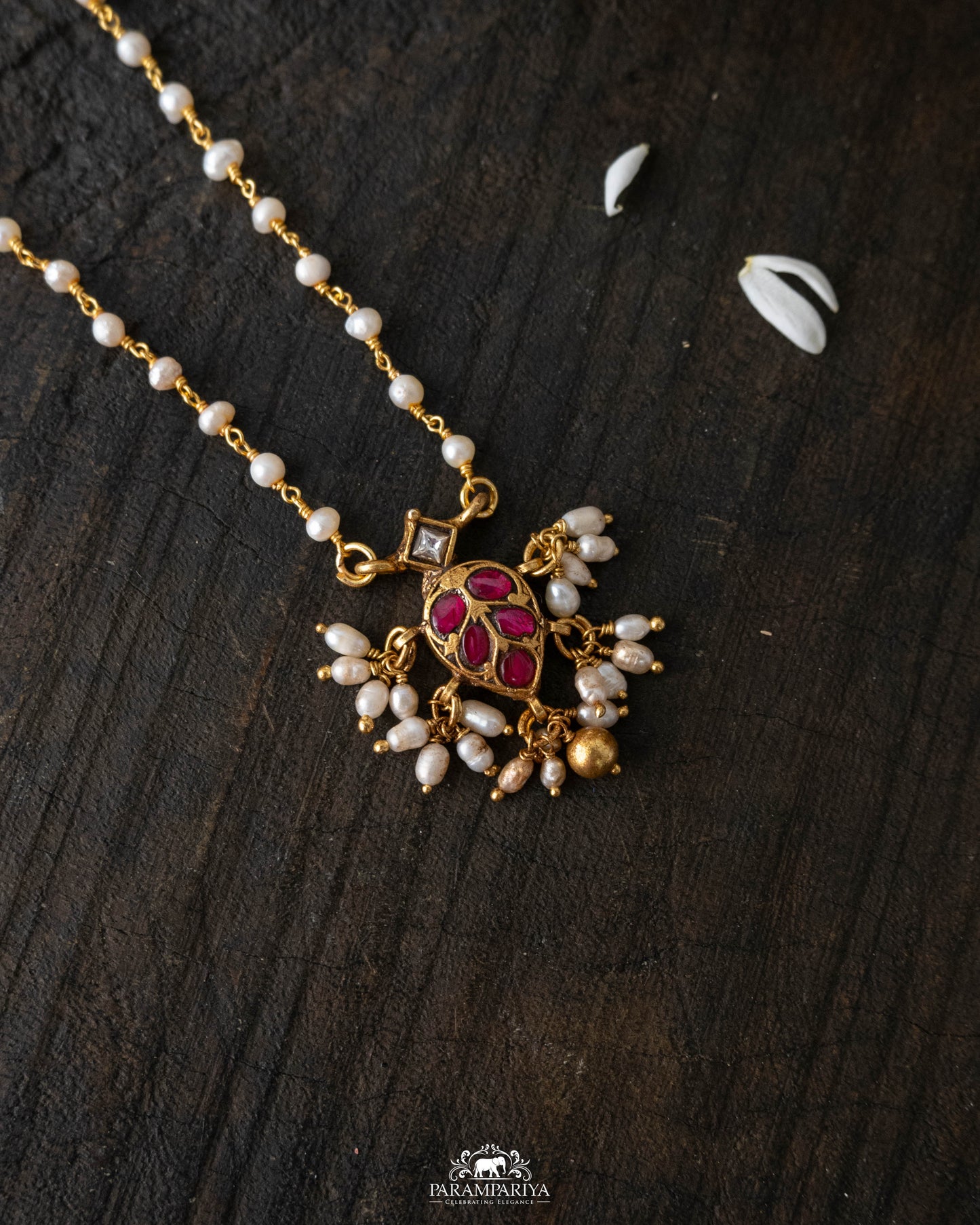 Avantika Necklace
