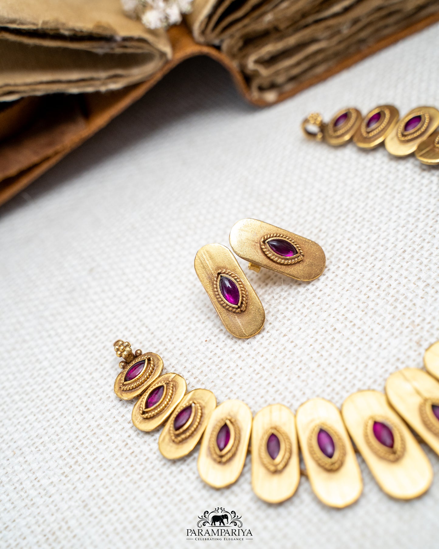 Divyam Necklace Set