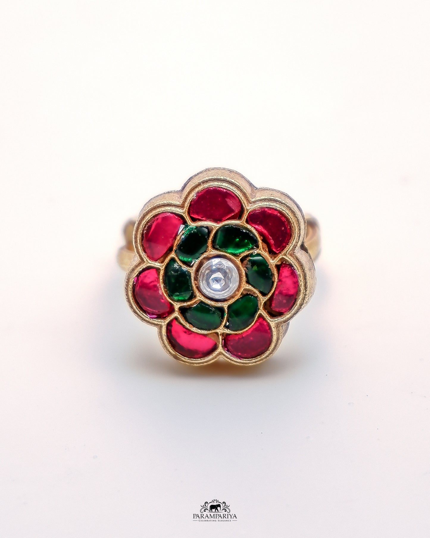 Sharmi Finger Ring