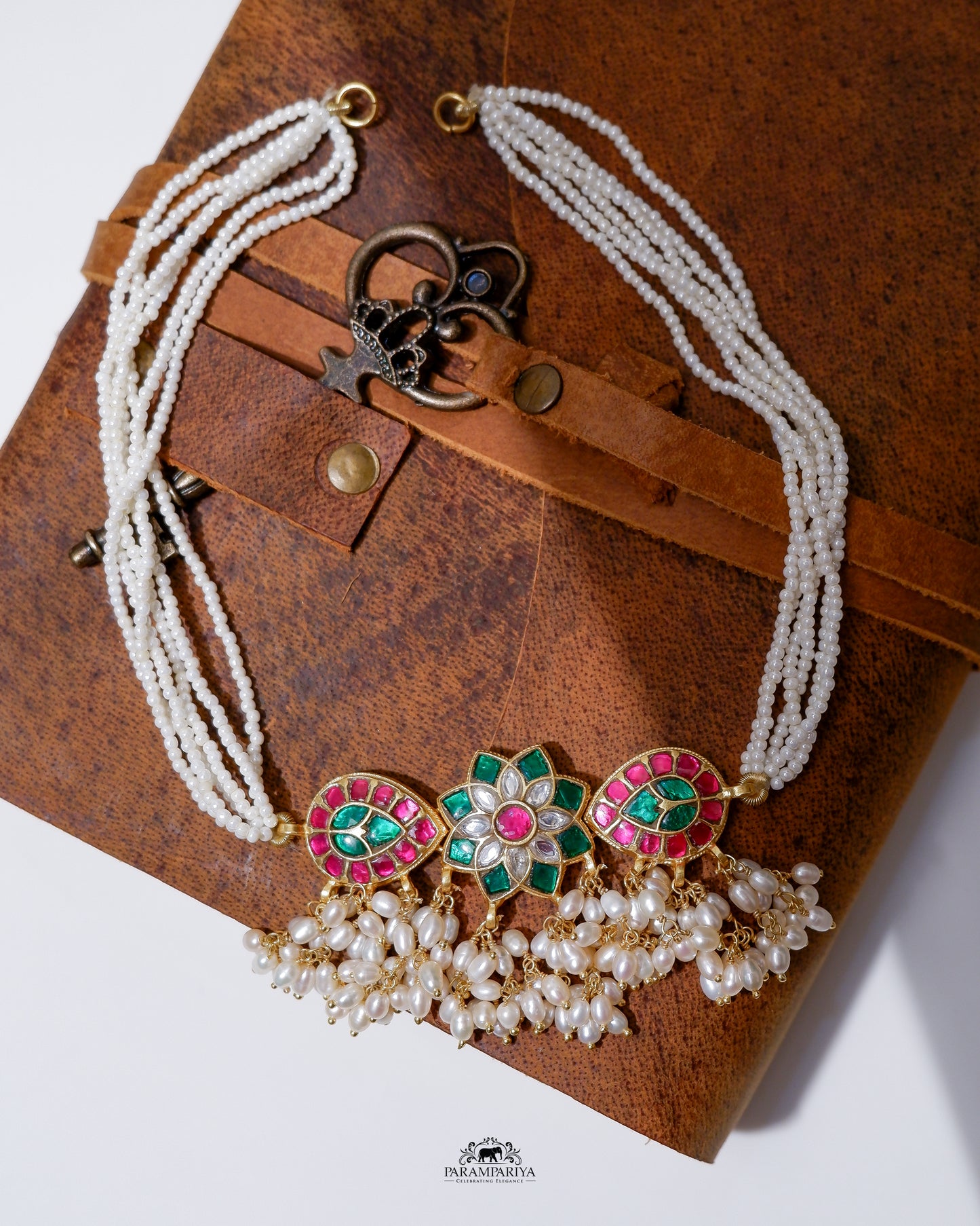 Asvi Choker