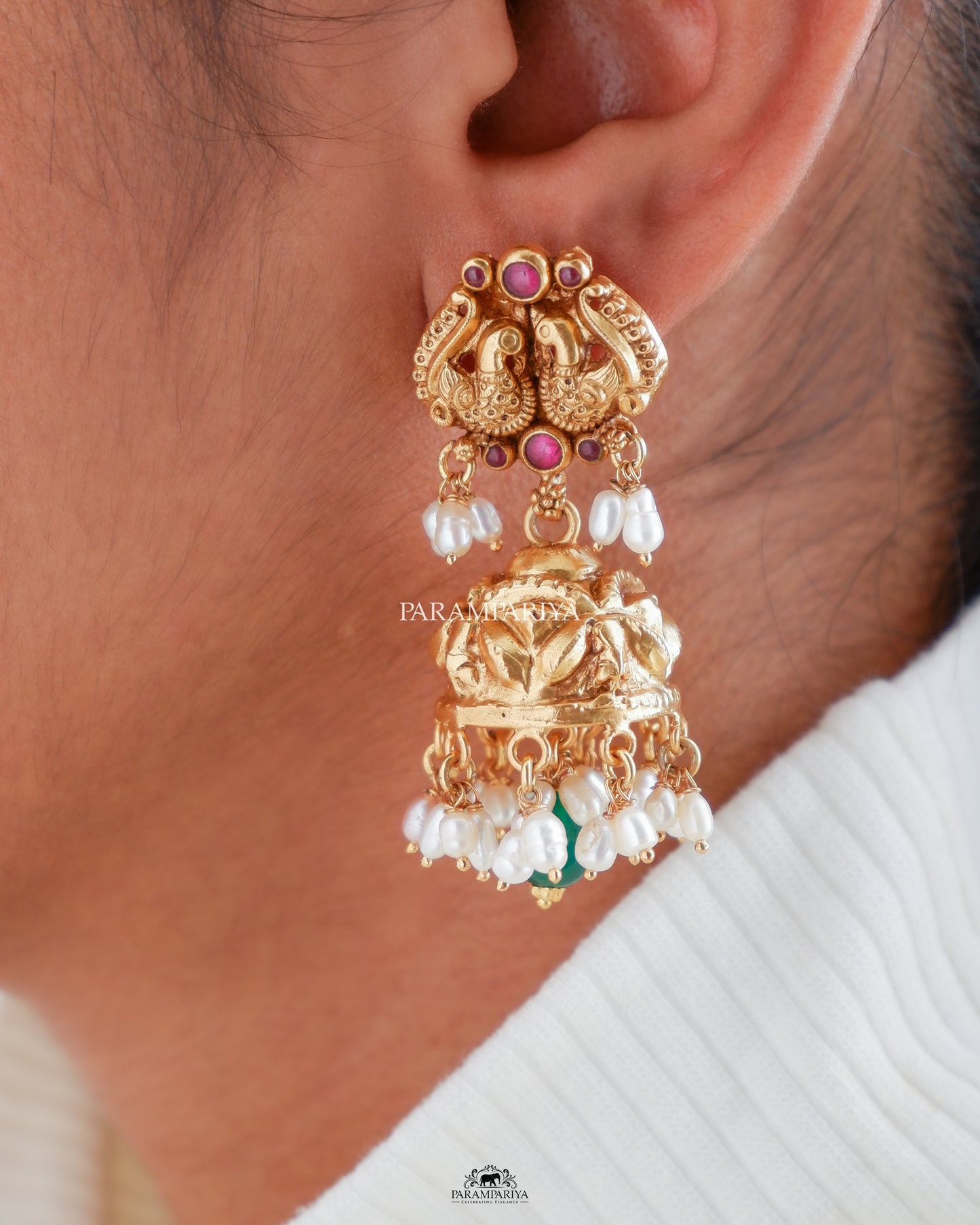 Priyasagi Earrings