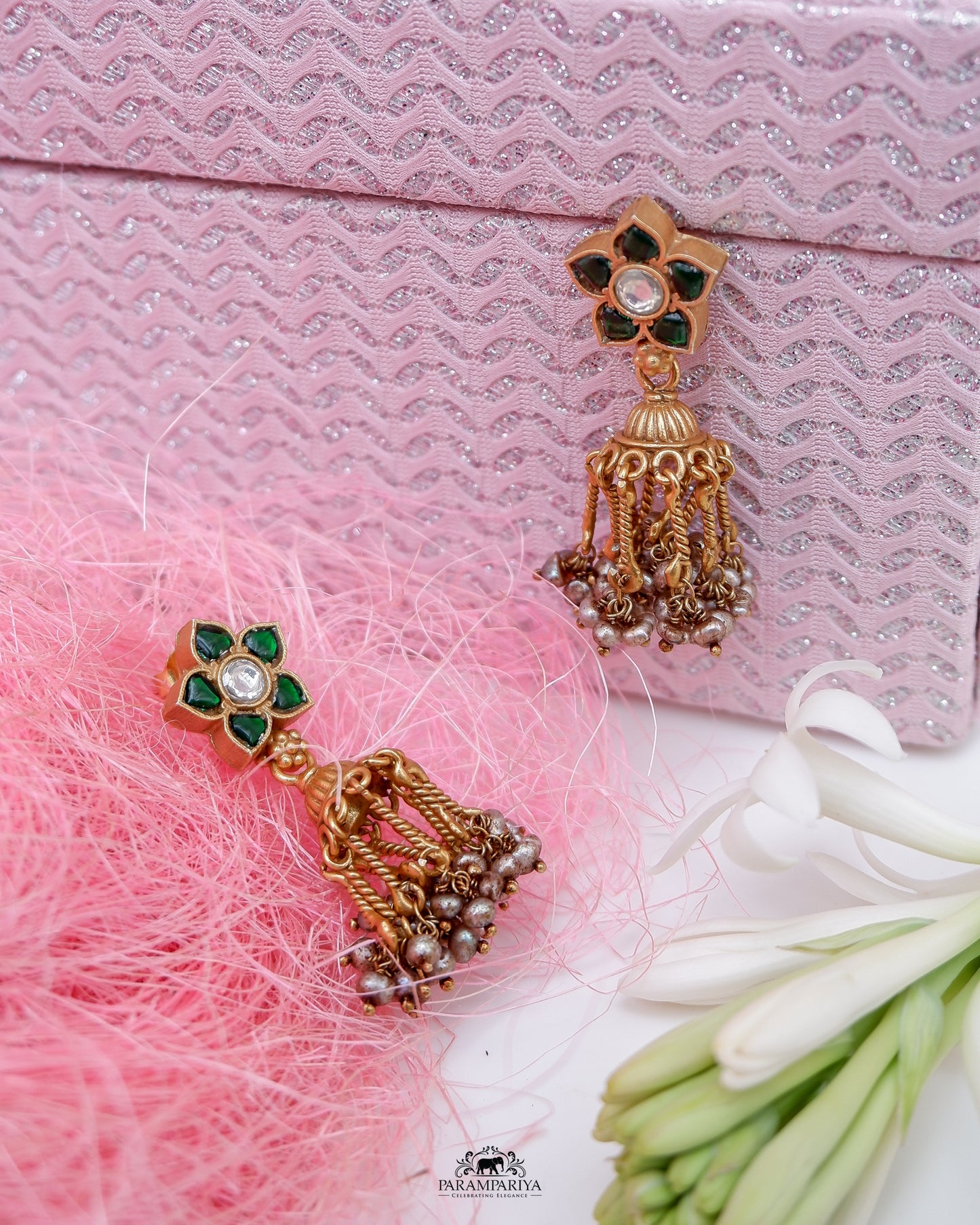 Guna Earrings