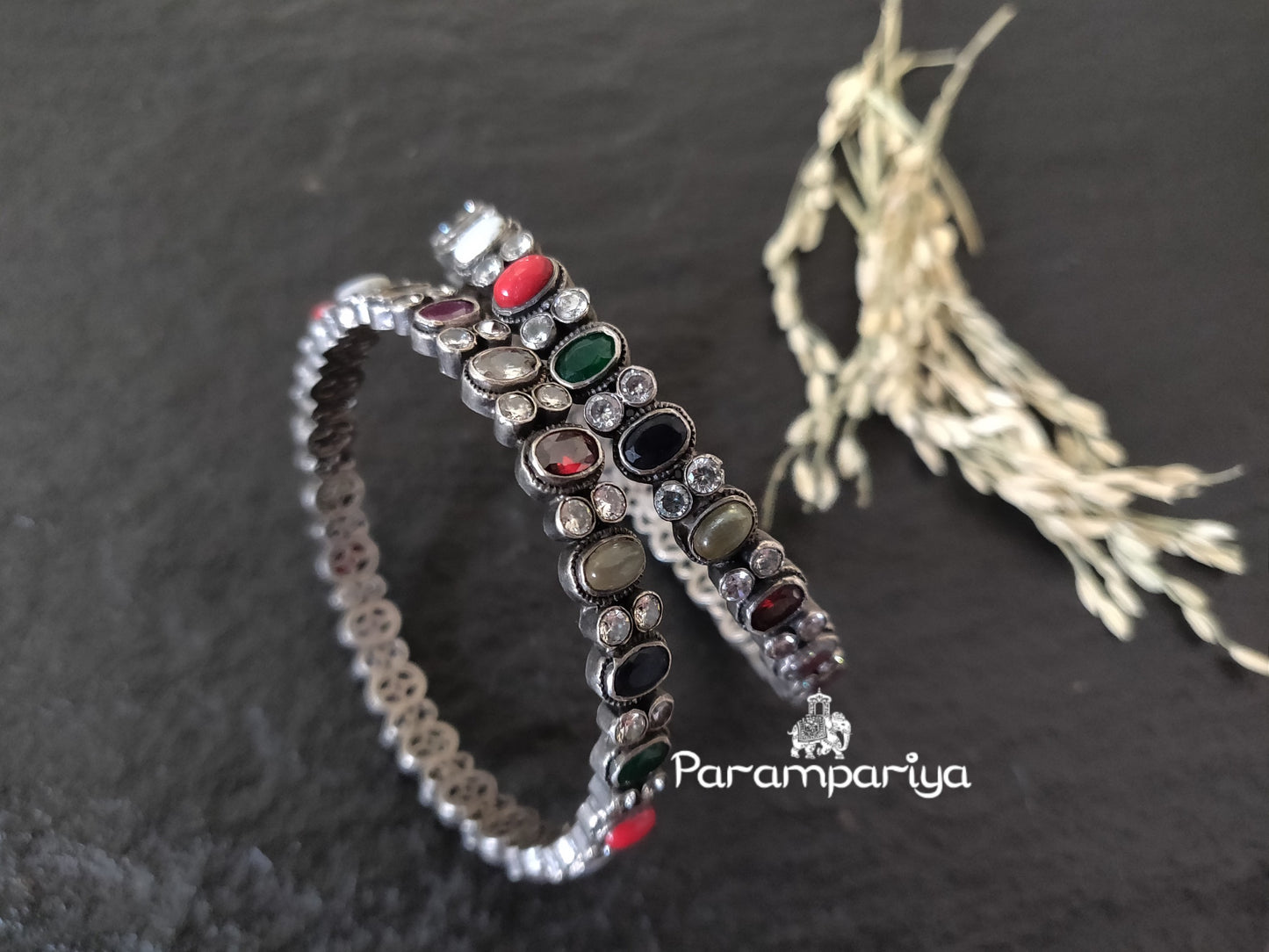 Vizhi Bangles