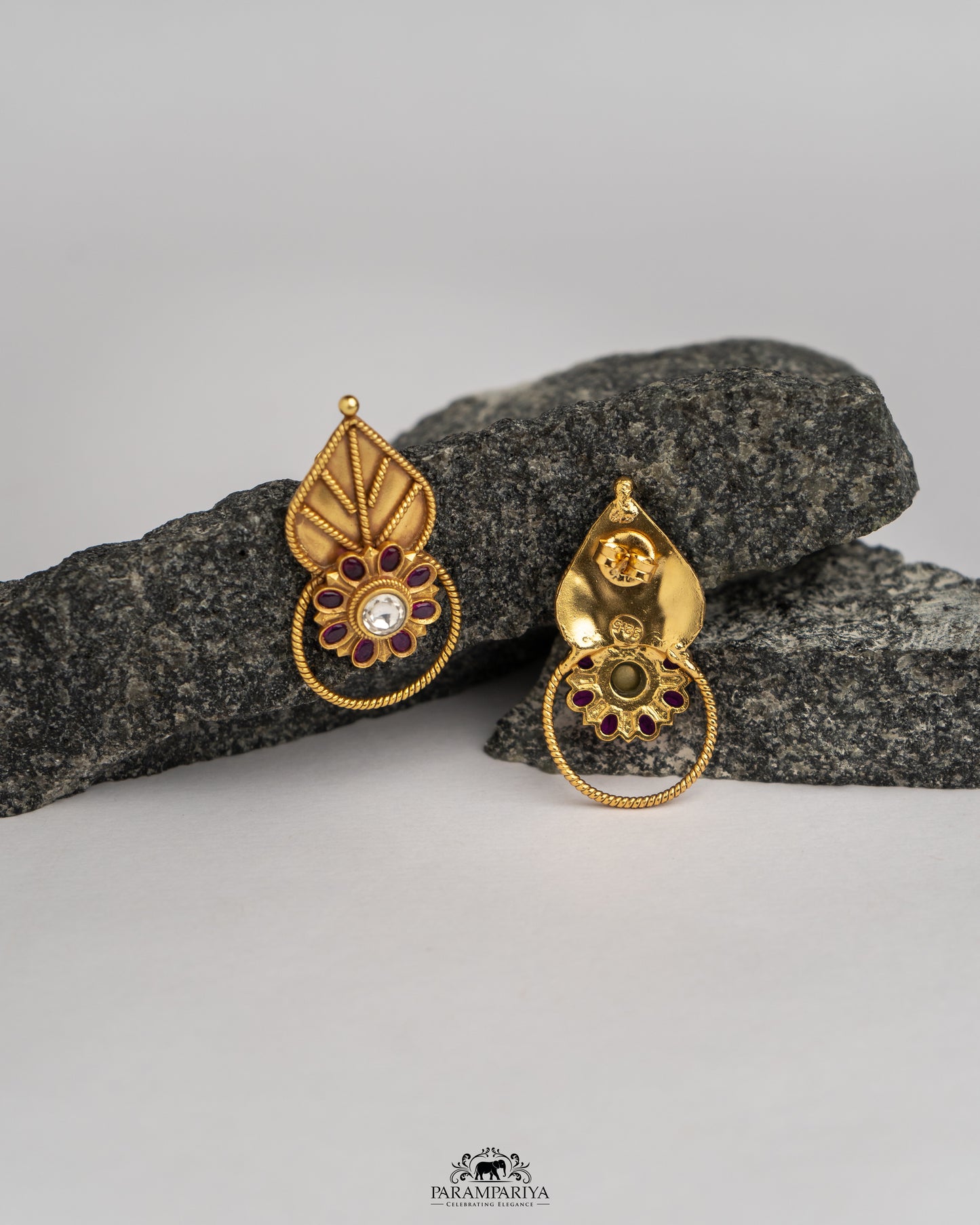Pari Earrings