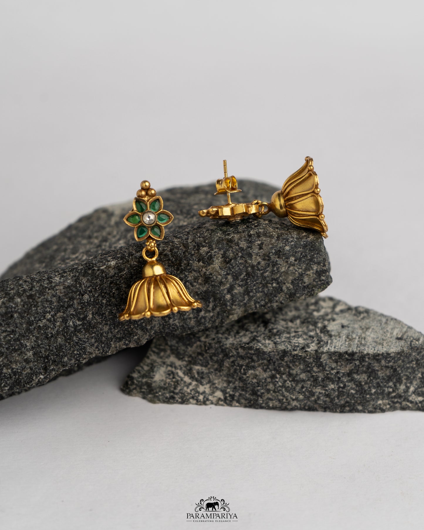 Nia Earrings