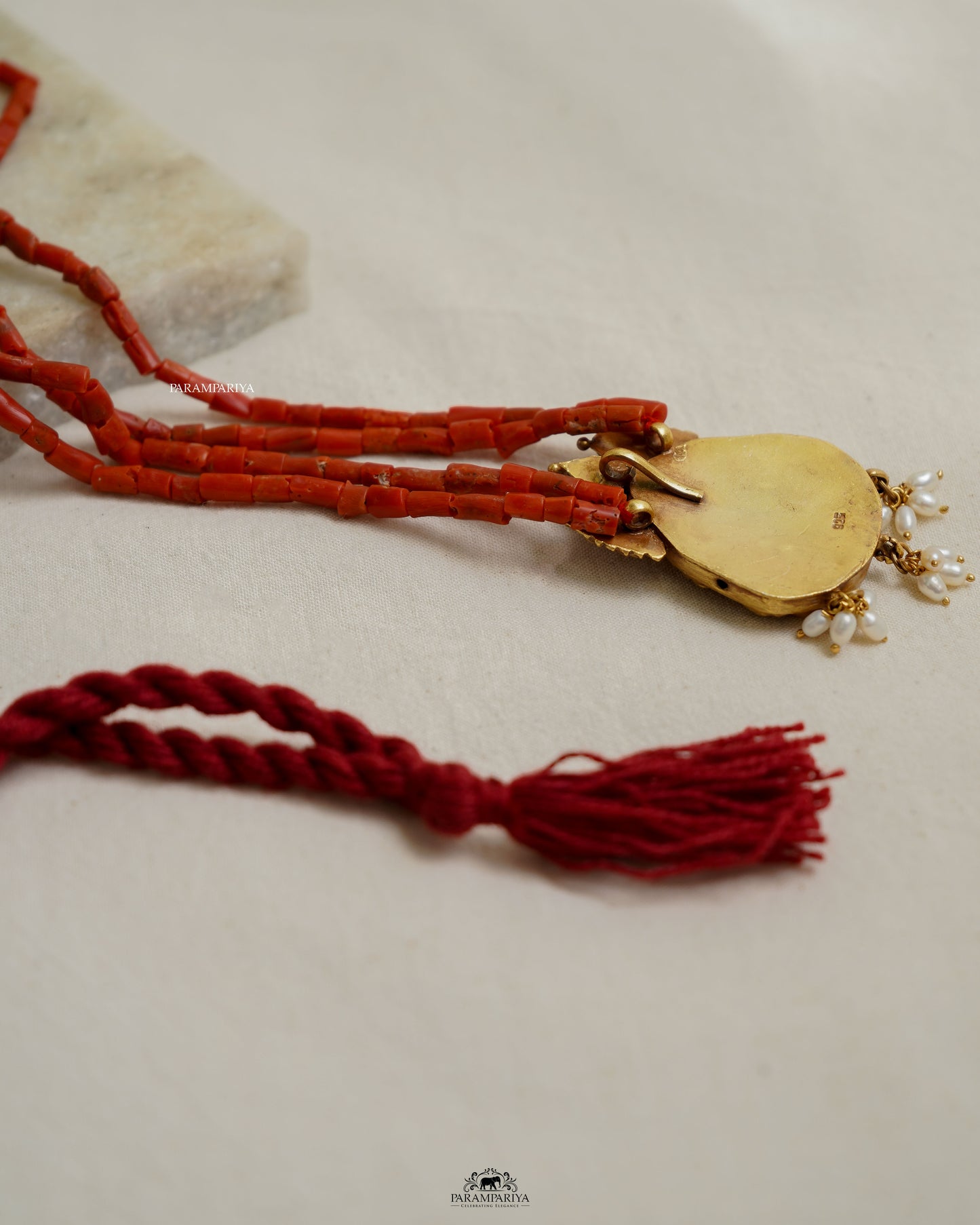 Avira Necklace
