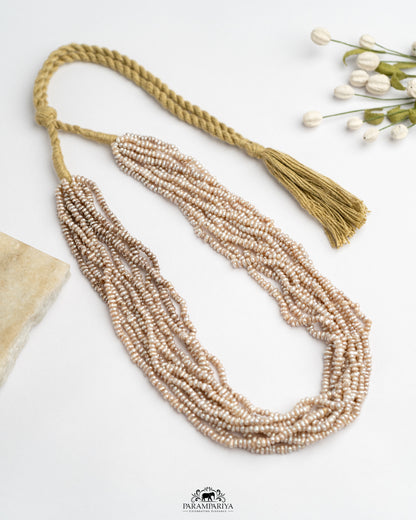 Pearl & Classic!!

fresh water pearl mala for a classic look.