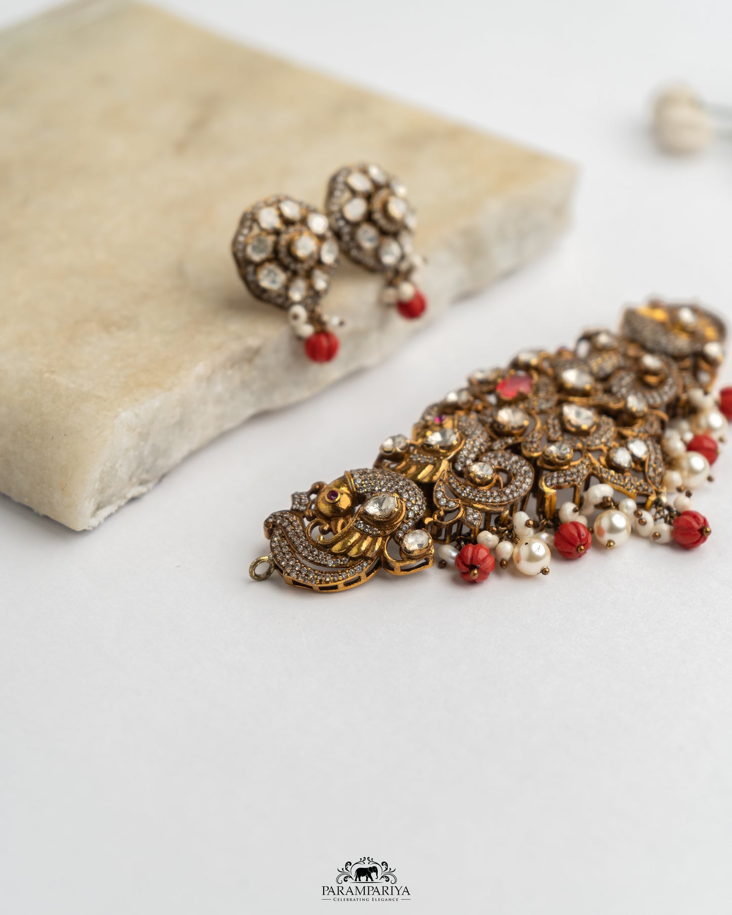 Viara Necklace Set