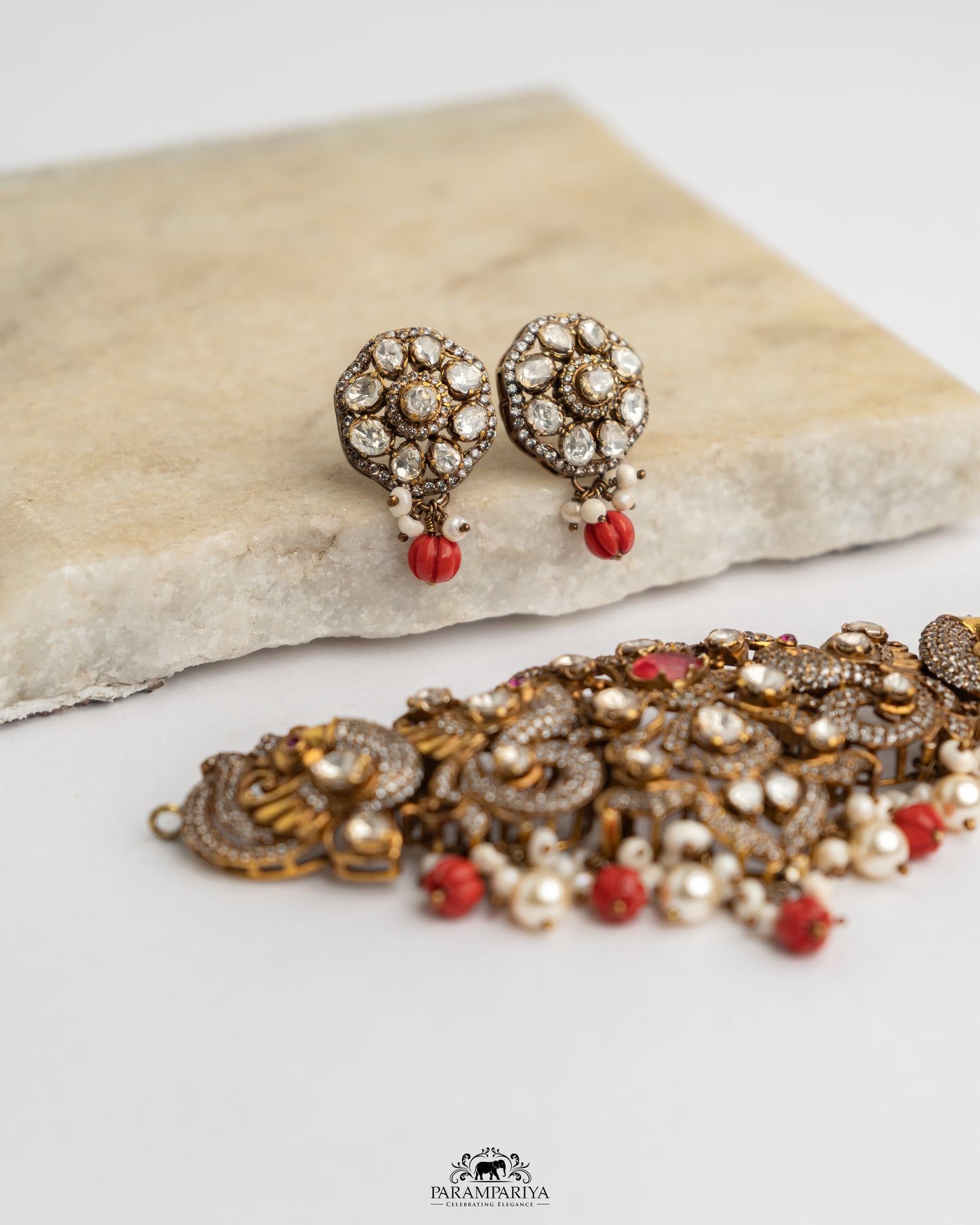 Viara Necklace Set