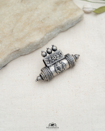 Indira Pendant
