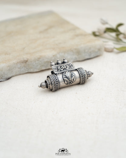 Indira Pendant