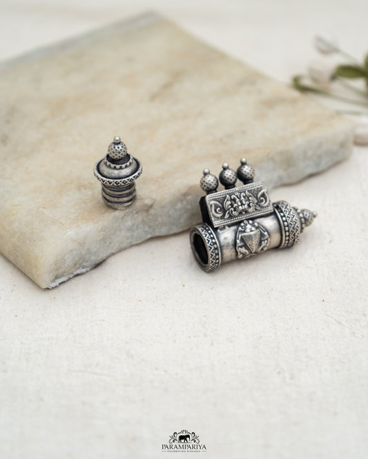 Indira Pendant