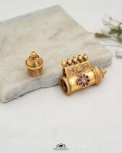 Aditi Pendant