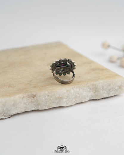 Megavi Finger Ring