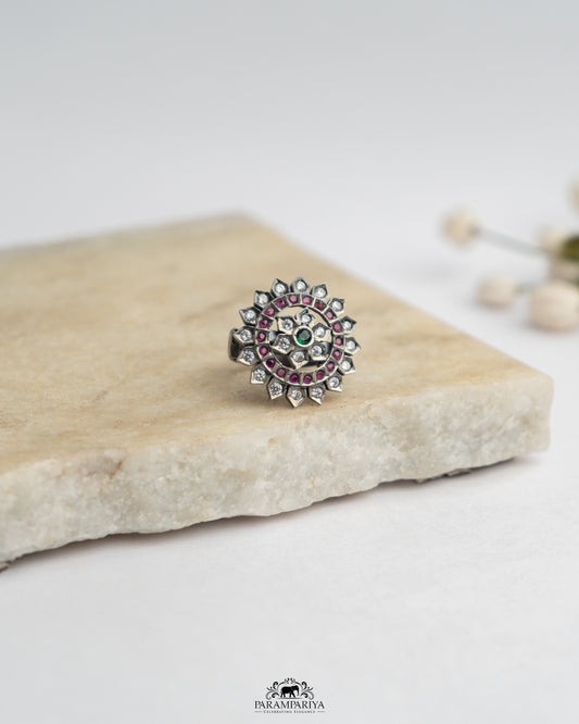 Hemani Finger Ring